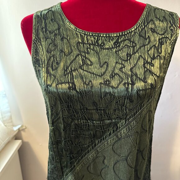 Magic Wms Olive Green Long Embroidered Sleeveless Dress size Med - Picture 3 of 10